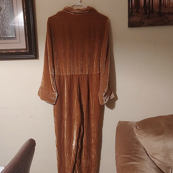 Reformation Velvet Jumpsuit NWOT - Picture 3 of 8
